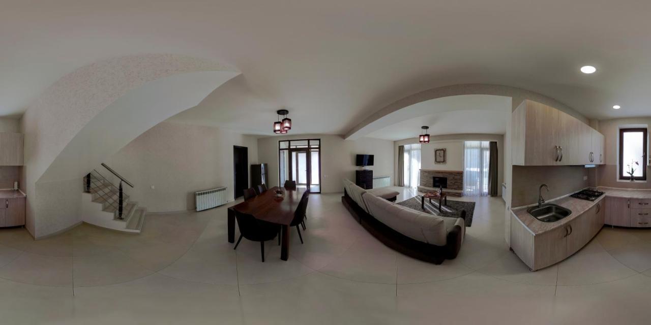 Villa Crystal Town House Bakuriani Esterno foto