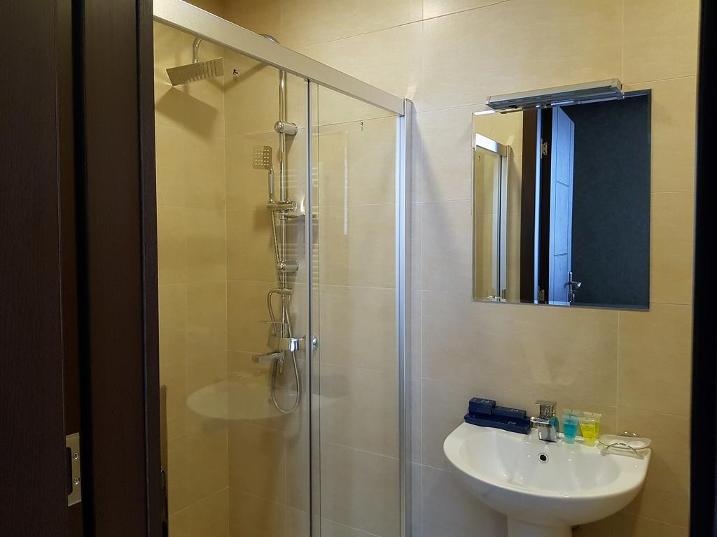 Villa Crystal Town House Bakuriani Esterno foto