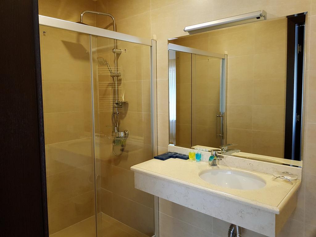 Villa Crystal Town House Bakuriani Esterno foto