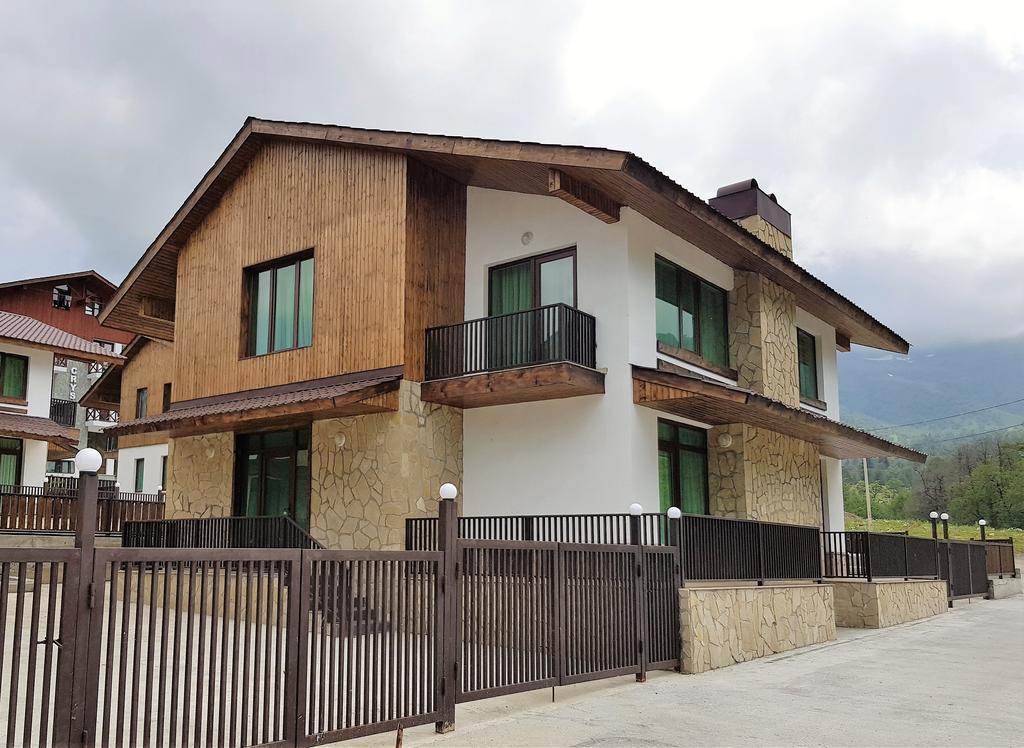 Villa Crystal Town House Bakuriani Esterno foto
